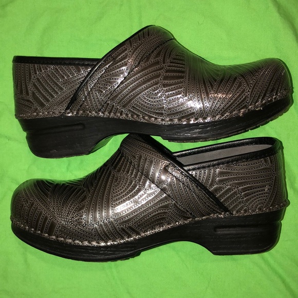 Dansko Clogs - Picture 3 of 6